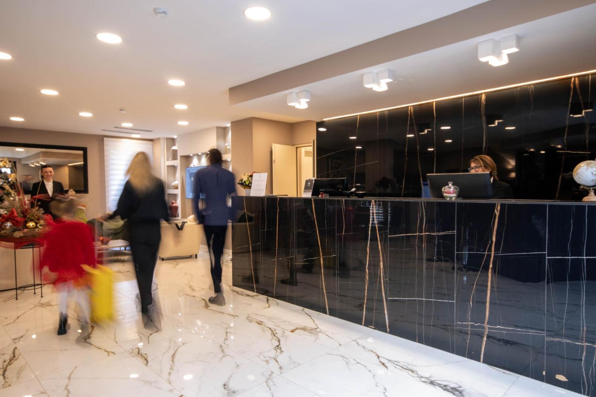 Emma Hotel Bologna Fiera Granarolo dellʼEmilia Exterior foto