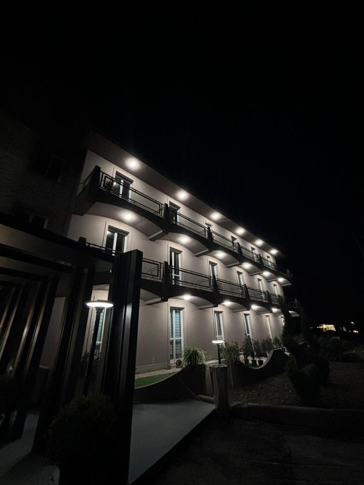 Emma Hotel Bologna Fiera Granarolo dellʼEmilia Exterior foto